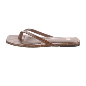 Toteme The Flip-Flop Flat Croc Sandal Leather Brown (Size 39)